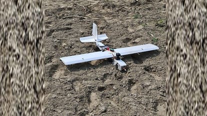 Gonda: Villagers found a drown in field in a village.