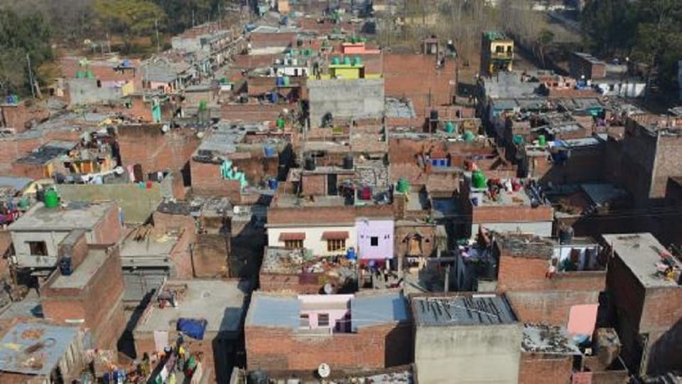 Rs 3500 crore will be spent to displace people from railway land haldwani
