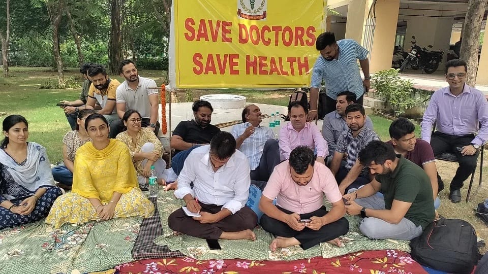 Doctors strike continue in Haryana no result in meeting with government in in Chandigarh