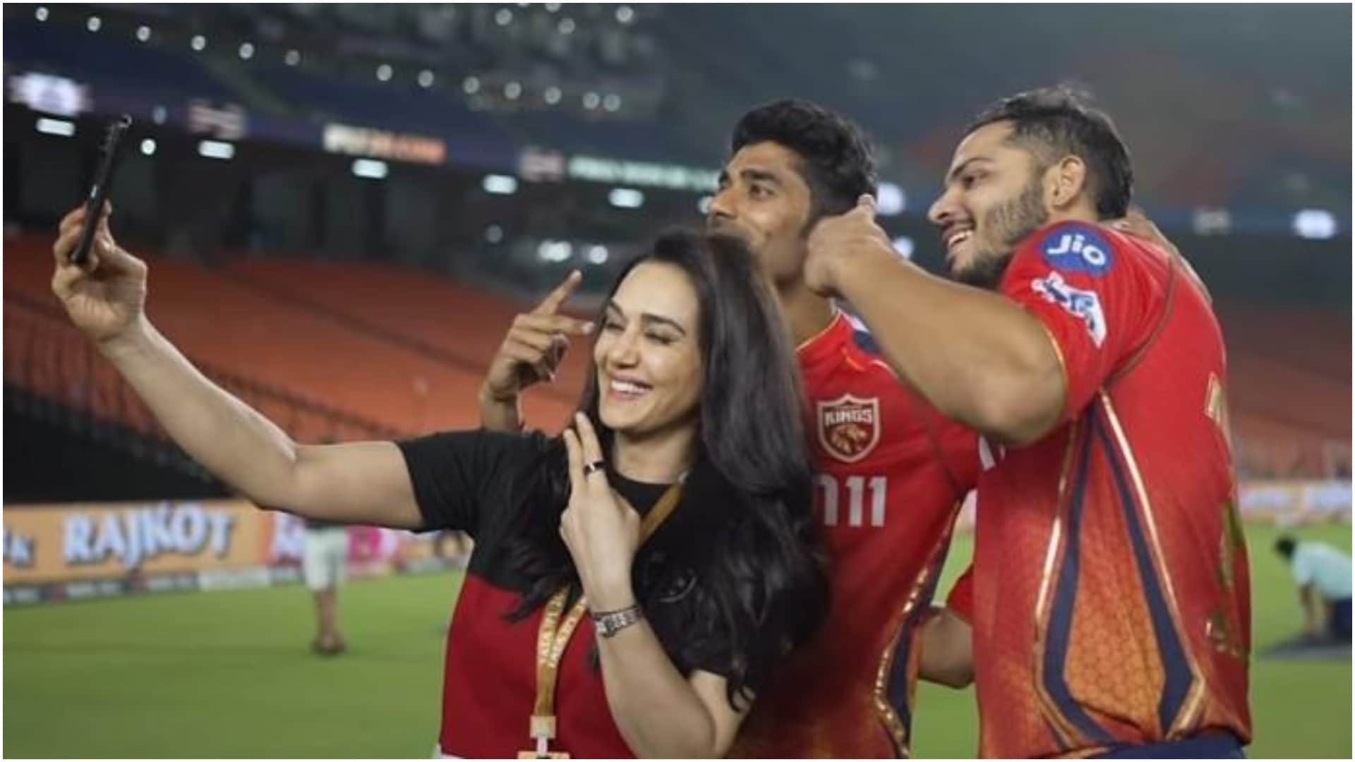 IPL 2025 Mega Auction team Punjab with biggest purse remain Rajasthan with least funds Know possible strategy