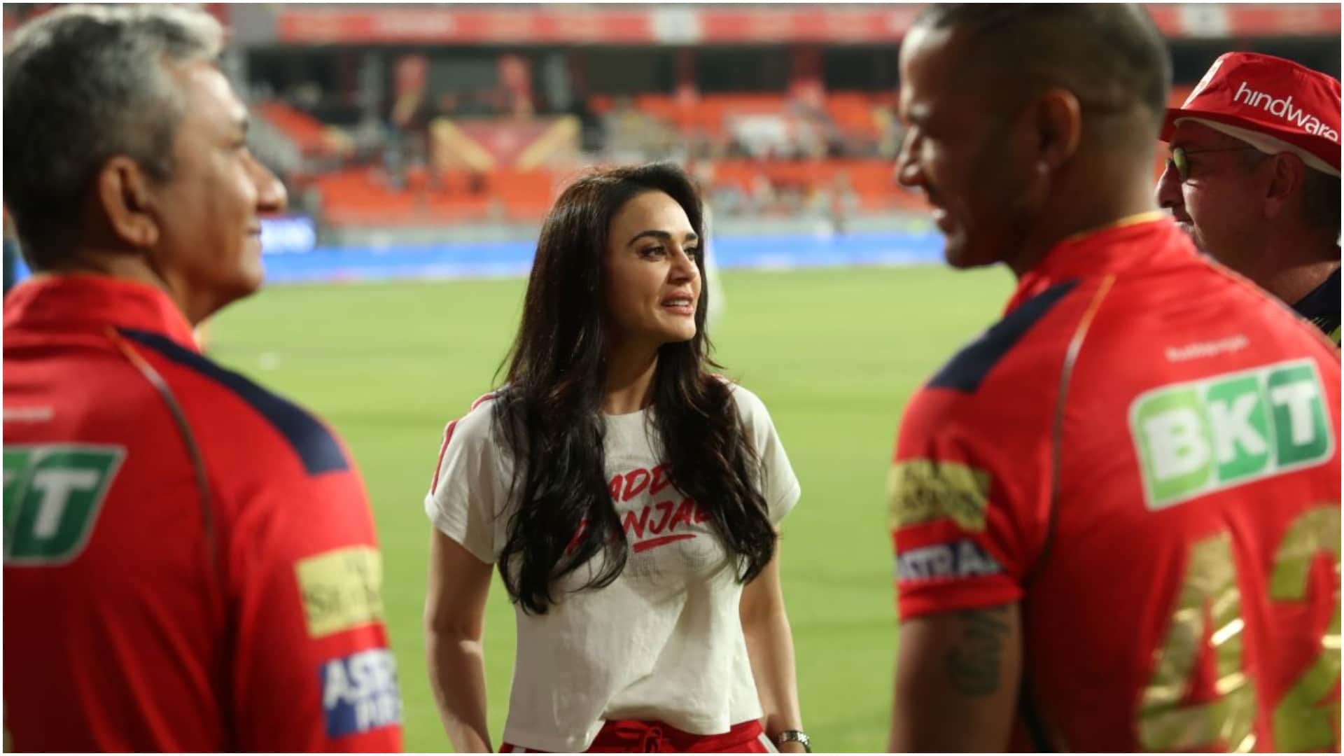 IPL 2025 Mega Auction in Saudi Arabia Rs 641 crore to be spent Know players list date time process