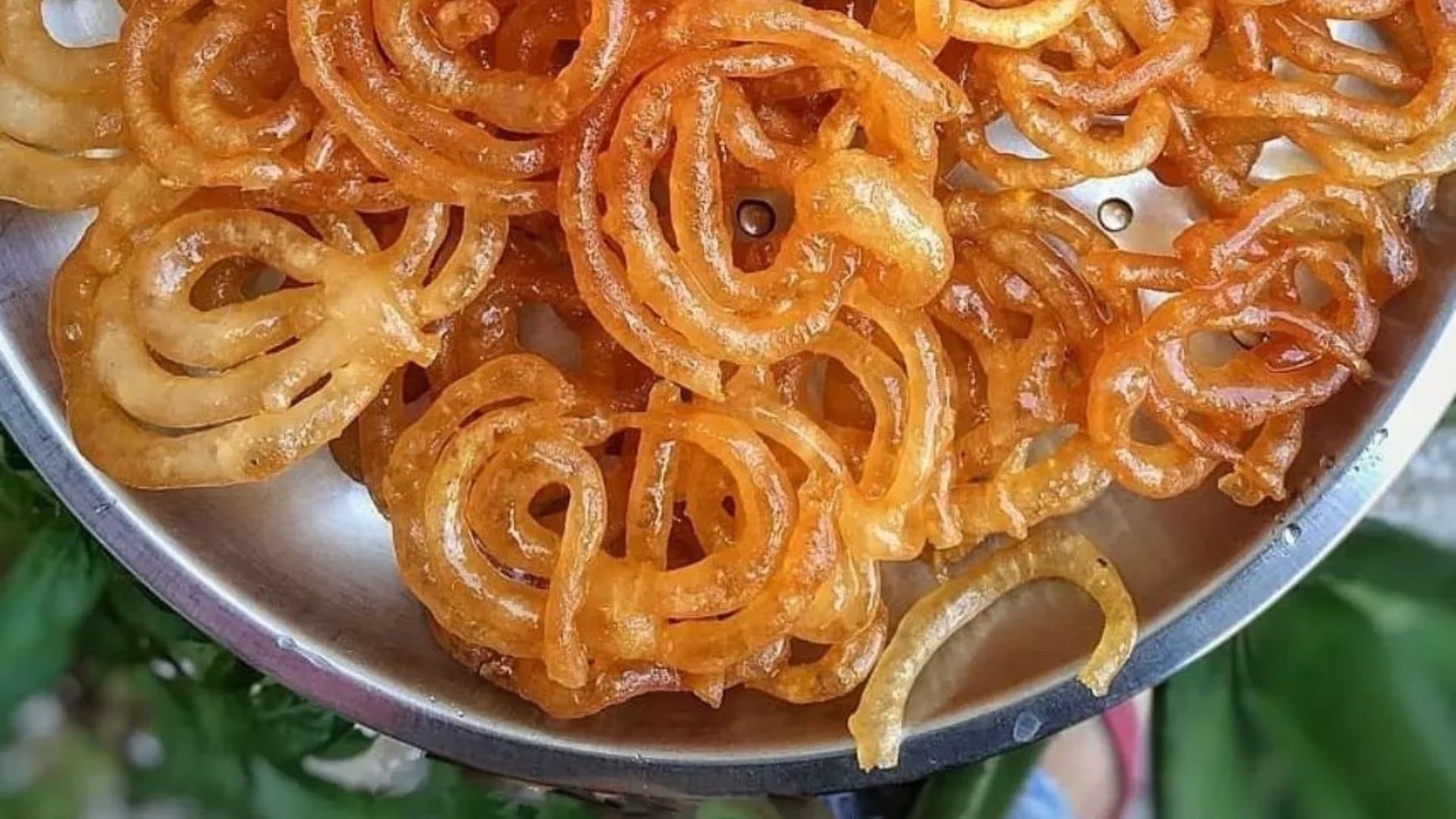 Potato Jalebi Recipe in hindi aloo ki jalebi ghar par kaise banayein