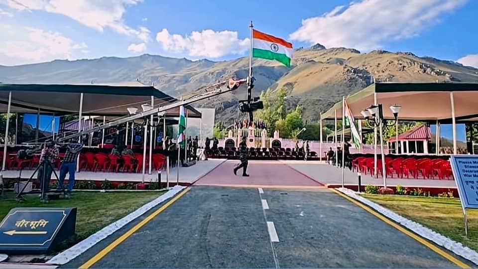 Kargil Vijay Diwas Chief of Army Staff Gen Upendra Dwivedi  attend the silver jubilee celebrations