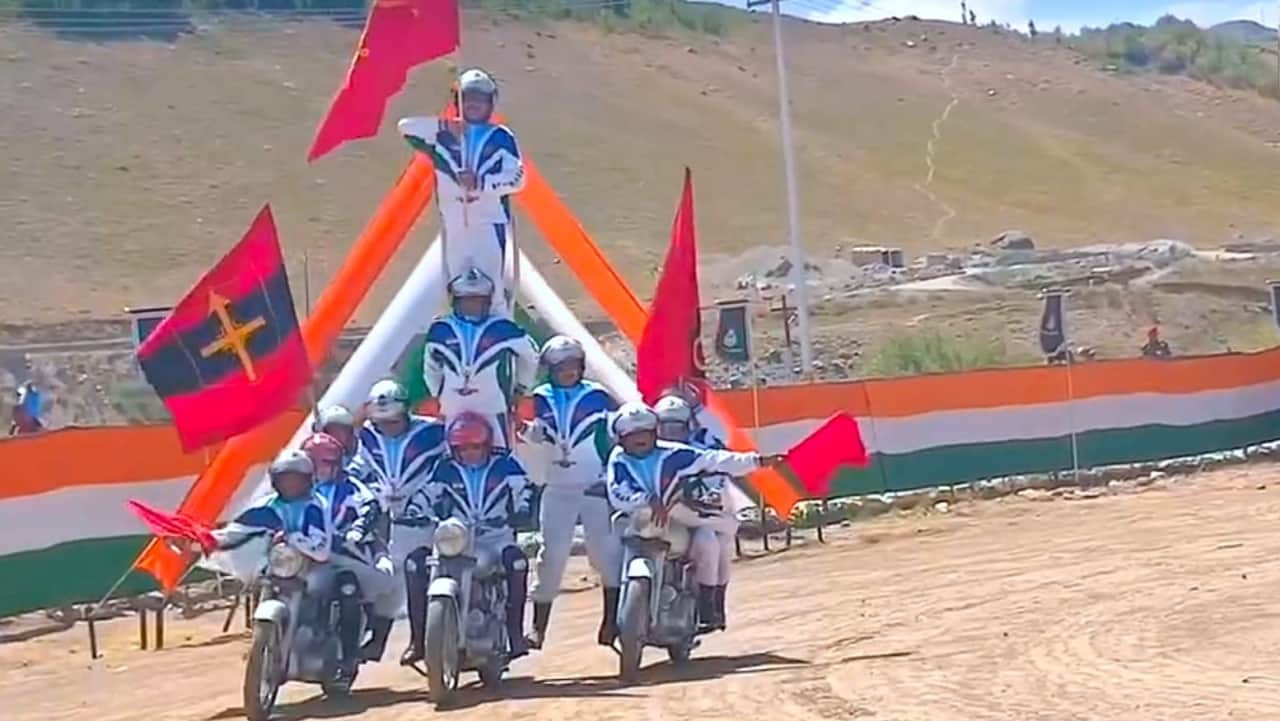 Kargil Vijay Diwas Chief of Army Staff Gen Upendra Dwivedi  attend the silver jubilee celebrations