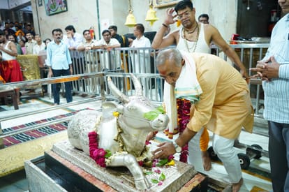 Ujjain: Rawat, who became Forest Minister from Congress to BJP, reached the court of Baba Mahakal