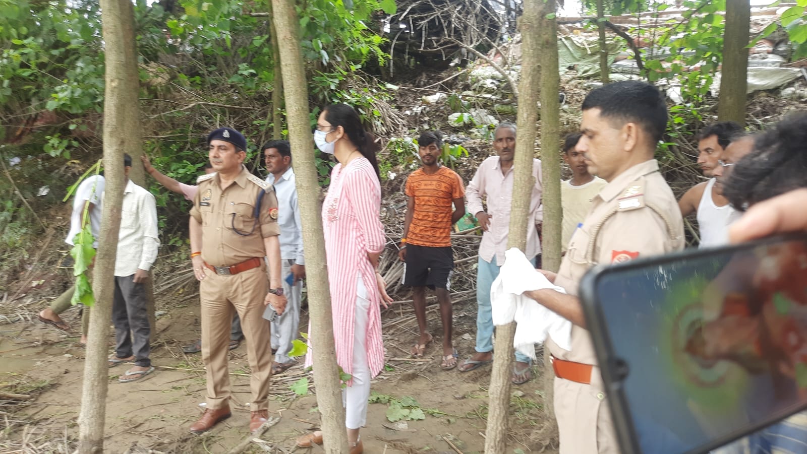 Bijnor: Three brothers died by drowning in the river, bodies were found wrapped together