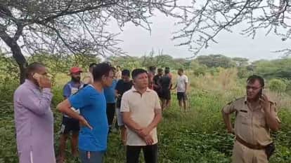 Sikar News: Pilani youth committed suicide by hanging himself from a tree in Sikar