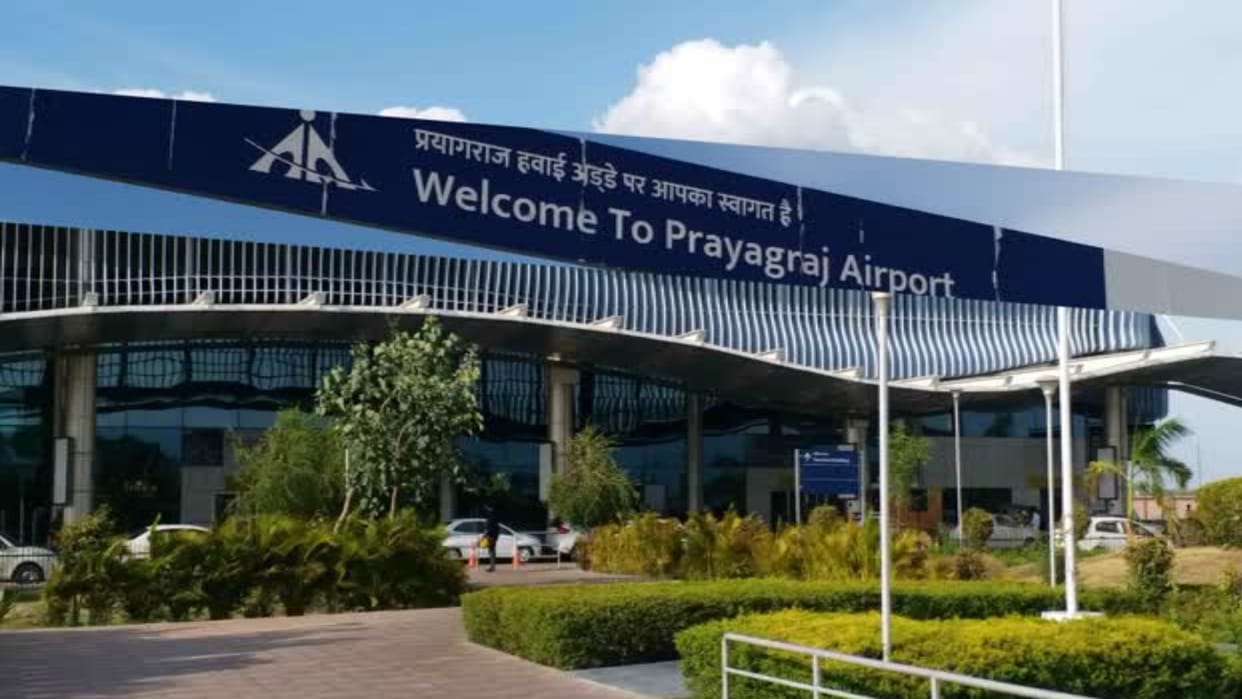 Passengers arriving at Prayagraj Airport today will be welcomed with *Jhalmuri*; *Rangoli* designs and selfie