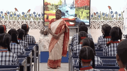 President Draupadi Murmu reached Dr. Rajendra Prasad Kendriya Vidyalaya in delhi