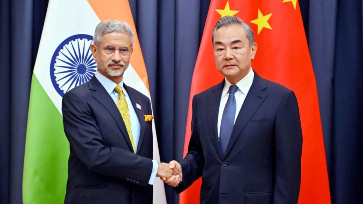 Jaishankar meets China's Wang in Laos; emphasises need to ensure 'full respect' for LAC and past agreements