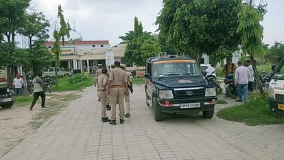 ballia recovery case Gold coins 81,600 recovered from suspended SO Pannalal residence