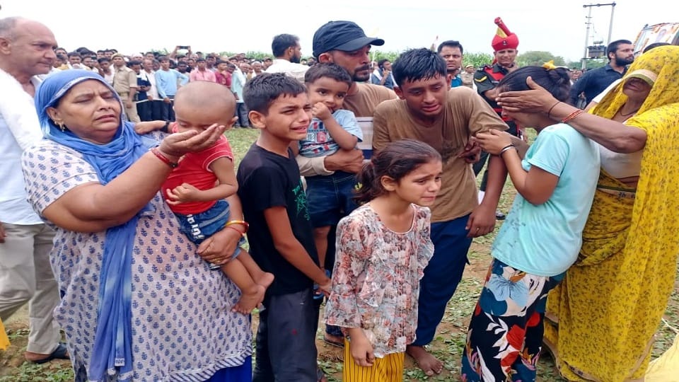 Everyone had tears in their eyes for the martyr Subhash Chandra