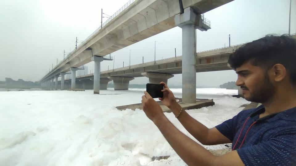 Why is Yamuna turning white River buried under pollution water covered with foam Experts told this reason