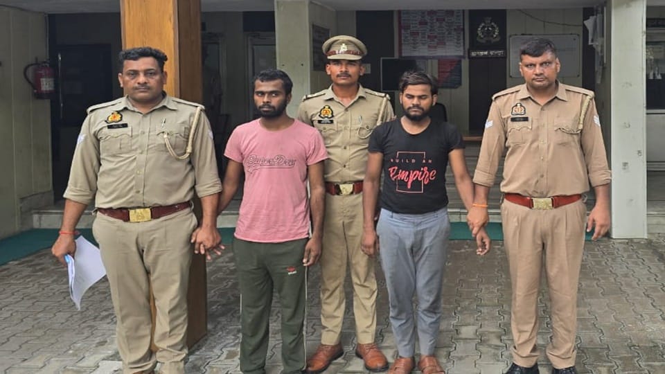 UP News: Wife murdered and body thrown in the river, husband and his partner arrested