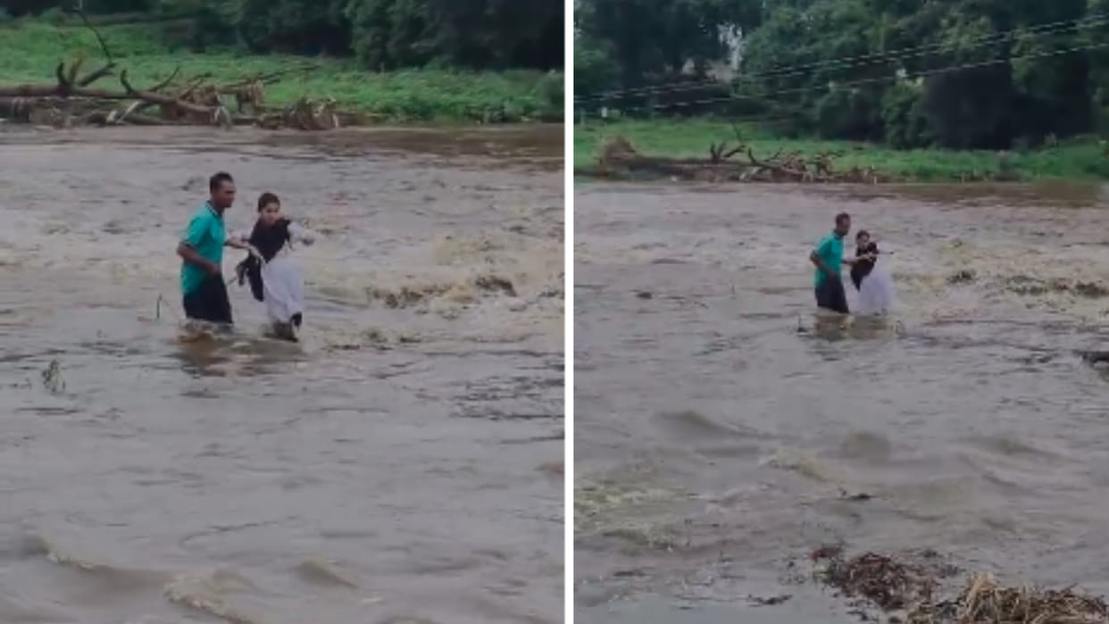 Khargone: A student returning from coaching was crossing the river, and suddenly flood water came in the river