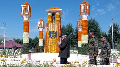 Kargil Vijay Diwas 2024 PM Modi Drass said soldiers crush terrorism also spoke on Agnipath article 370