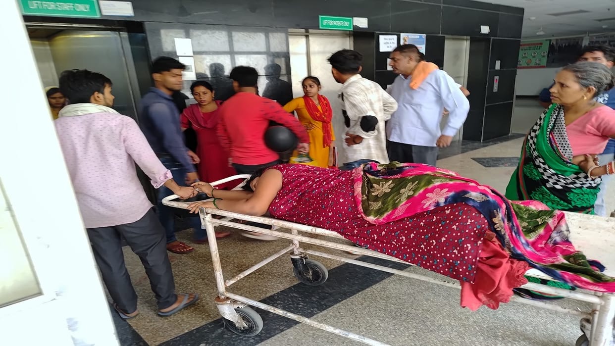 Pregnant women gave birth to their babies at hospital gate in Panipat, seven deliveries took place in two days