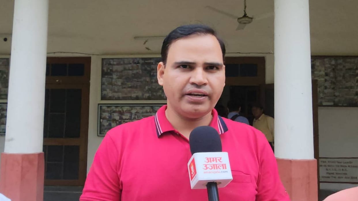 Rajasthan Medical college teachers declare that if government does not accept demands they will lock colleges