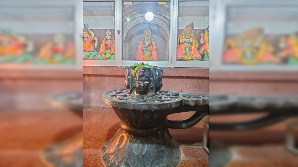 Our Shivalaya: The saint did penance, Mahadev appeared in Sambhalhera