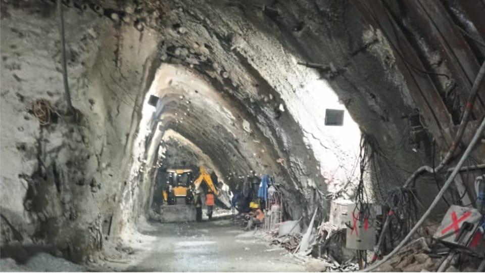 Uttarkashi: Movement across landslide debris in Silkyara Tunnel will start soon