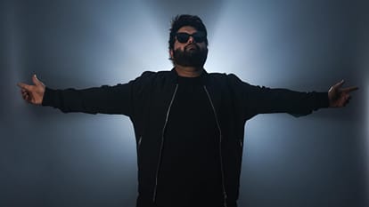 After Tauba Tauba now the hook step of Jaragandi will create a sensation Thaman said people will go crazy