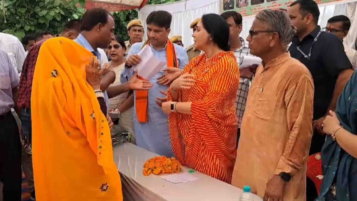 Dausa News: In Dausa, Deputy CM Diya Kumari gave indications of cheap electricity in the state