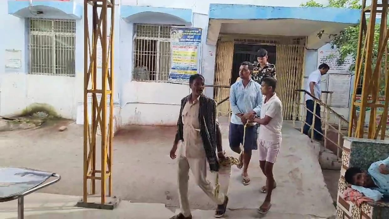 Bihar Police: Beer bottle missing from police station in Vaishali, SP took action against two policemen