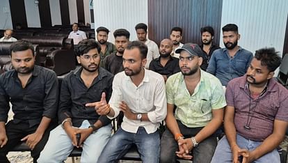 Bihar: फर्जीवाड़े के खिलाफ उठाई आवाज तो चला निलंबन का डंडा, विश्वविद्यालय प्रशासन के रवैये से छात्र नाखुश When voice was raised against fraud, the stick of suspension was used