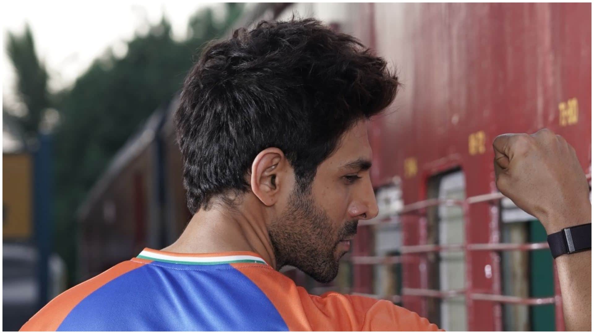 Kartik AAryan Will Work with Adipurush Movie Director Om Raut for a Action film After Pati Patni Aur Woh 2