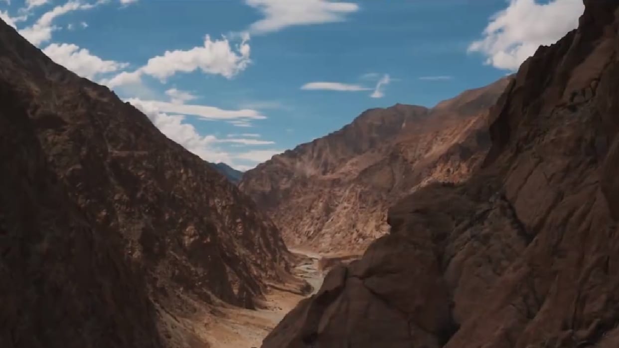 World s highest tunnel will be built in Ladakh