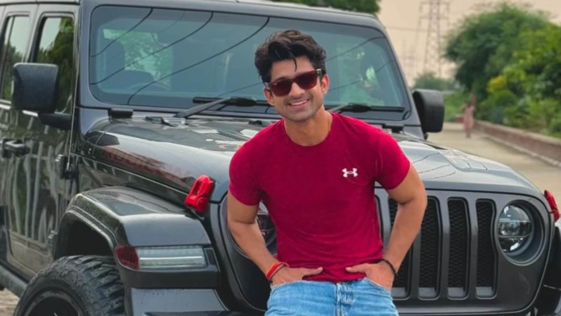 khatron ke khiladi14 Abhishek Kumar takes dig at Asim Riaz wrote People are mistaking head on stunts for team