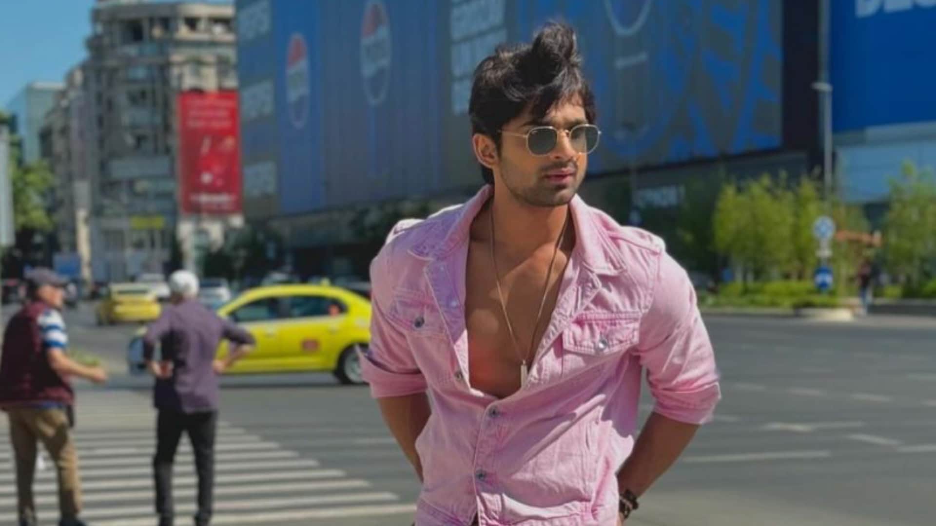 khatron ke khiladi14 Abhishek Kumar takes dig at Asim Riaz wrote People are mistaking head on stunts for team