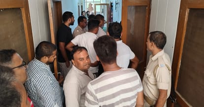 Bihar News : MBBS doctor found hanged in ANMCH gaya medical pg student died muzaffarpur bihar girl