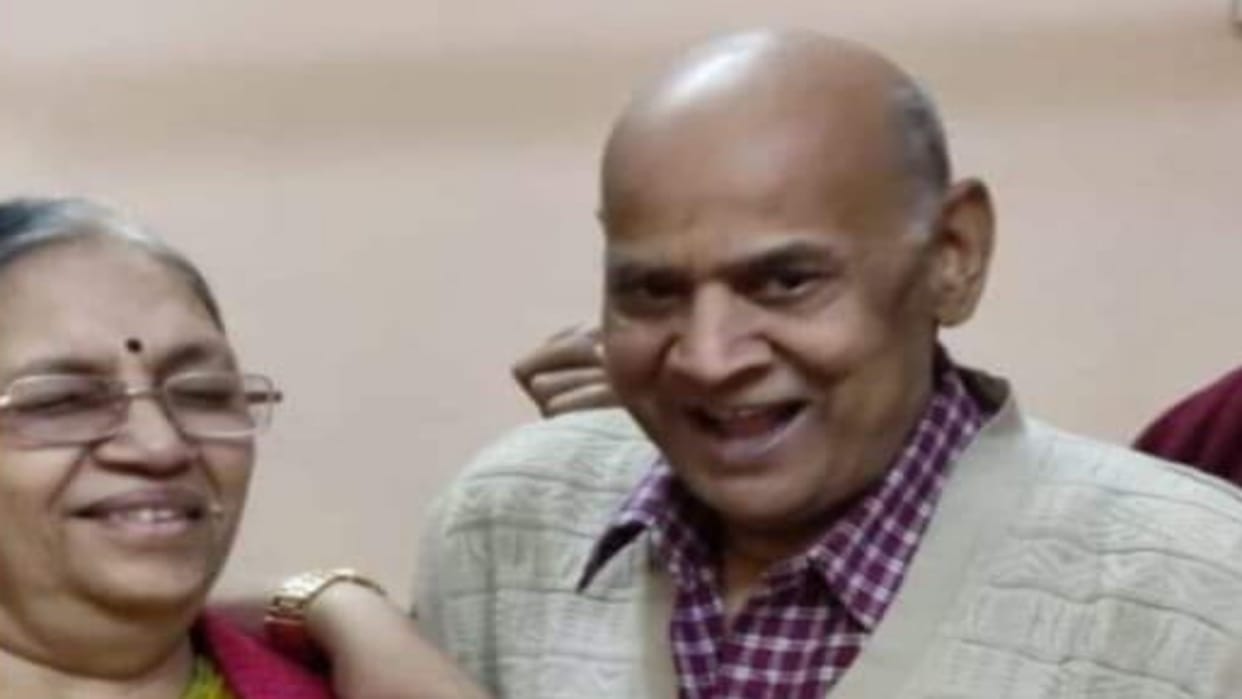 Tikamgarh elderly business couple died in showroom fire daughter and son-in-law came from Canada and said this