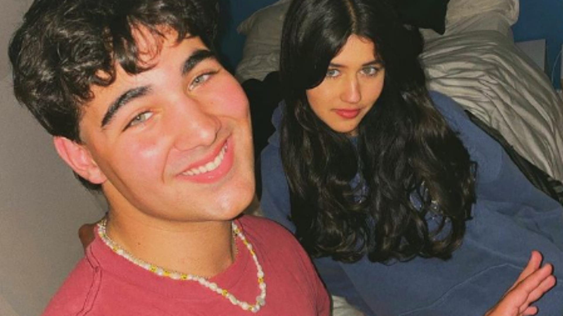 Sarfira actor Akshay Kumar Son Aarav have great bonding with cousin sister Naomika Saran