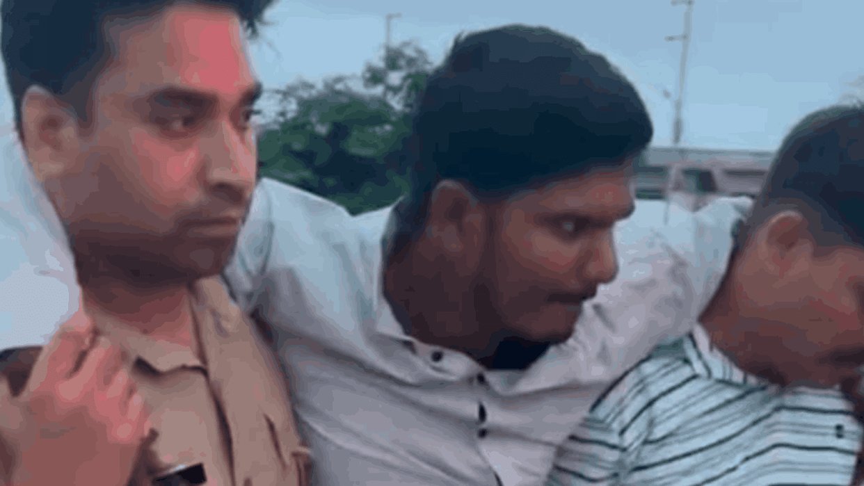Contract killer and his accomplice arrested in police encounter in jhansi