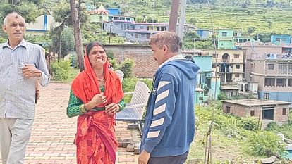 Tehri Disaster: Homes destroyed after landslide People cried in relief centres Painful Photos