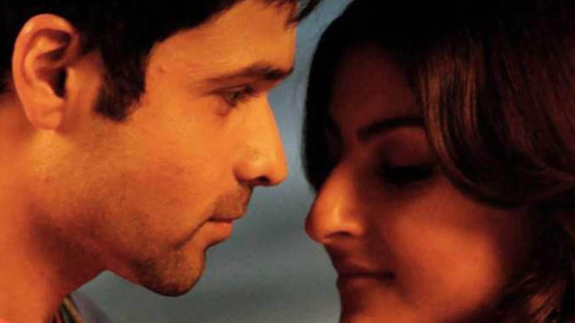 Bollywood make Movies Based On Flood Mother India Kedarnath Satyam Shivam Sundaram Tum Mile