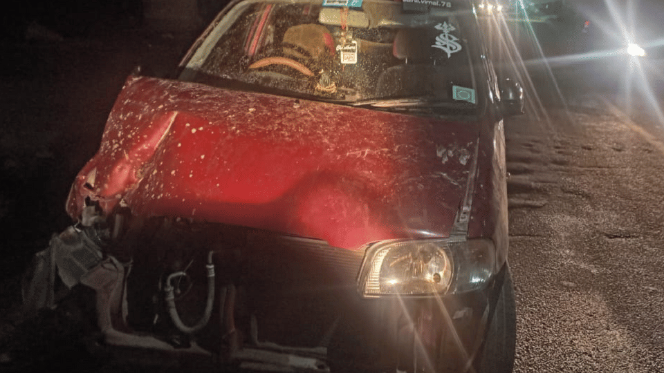 Two youths and a woman found drunk in a car in Jajmau, Kanpur