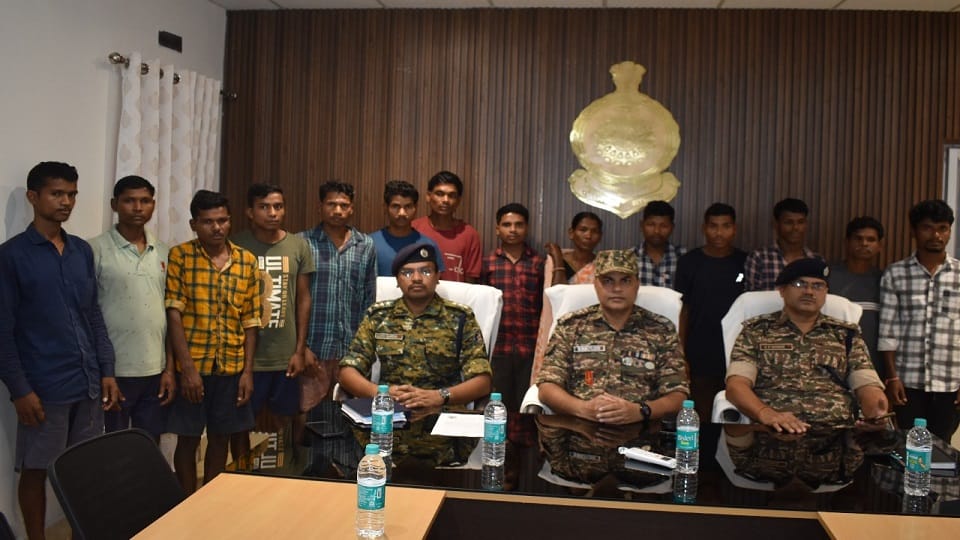 14 Naxalites including one with a reward of Rs 1 lakh surrendered so far this year 137 Naxalites have left the