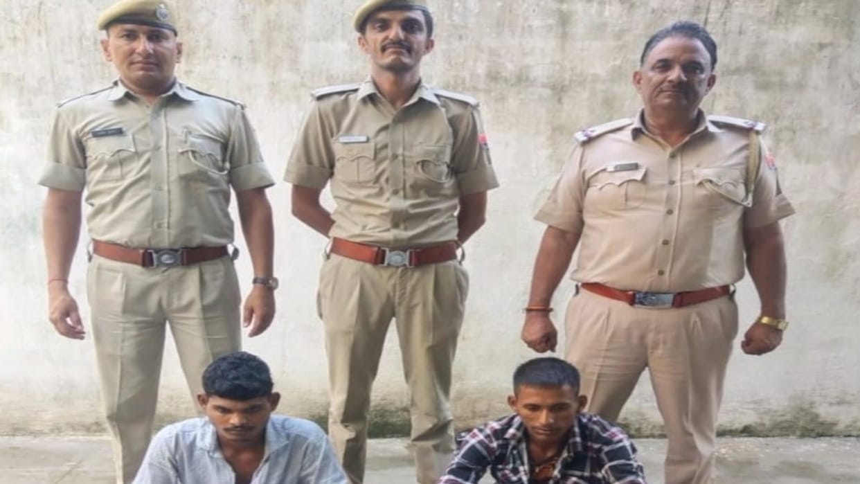 Case of robbery with a truck driver by stabbing him in sirohi