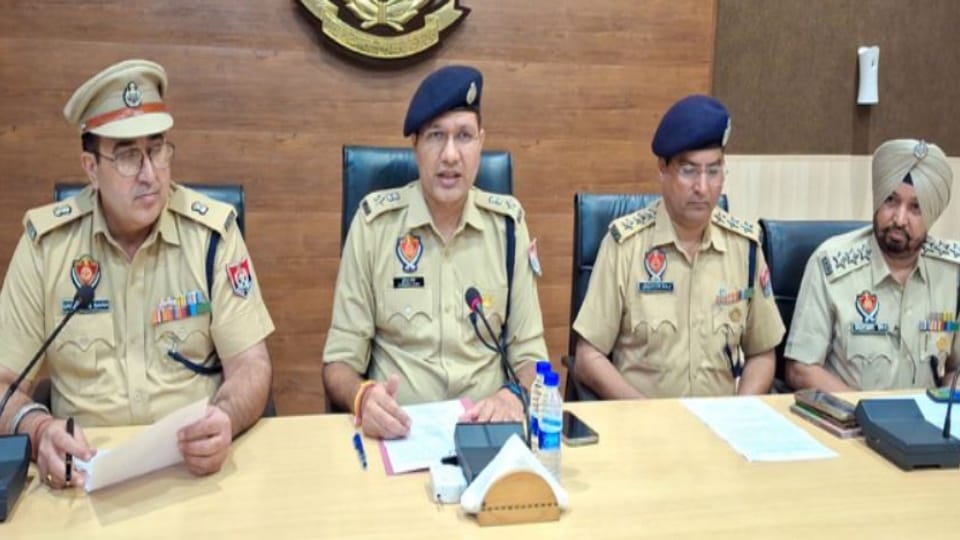 Hoshiarpur police arrested three accused of youth murder in Dasuha