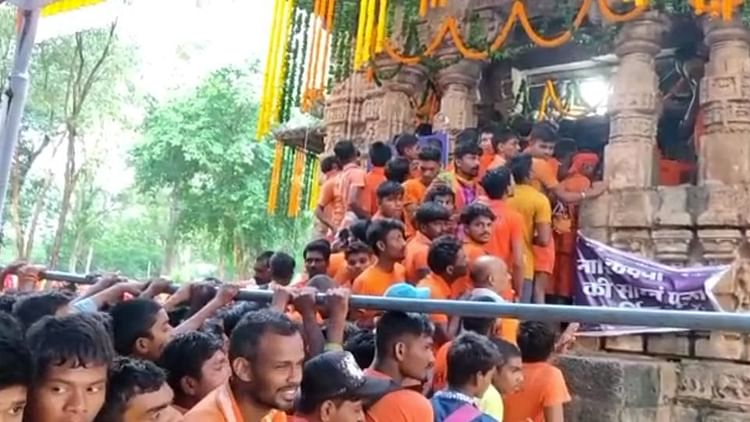 Sawan Somwar 2024: सावन के दूसरे सोमवार पर गूंजा 'हर-हर, बम-बम', भोरमदेव मंदिर में शिव भक्तों का लगा तांता