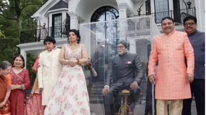 गोपी सेठ के घर के बाद अमिताभ बच्चन का स्टैच्यू