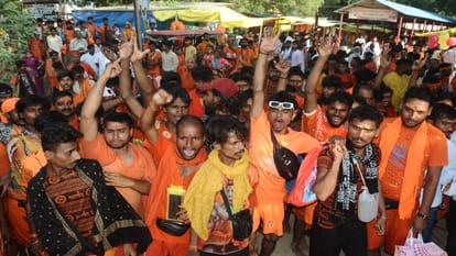 Kanwariya died due to drowning in Sai river, Baba Belkharnath had come to perform Jalabhishek.