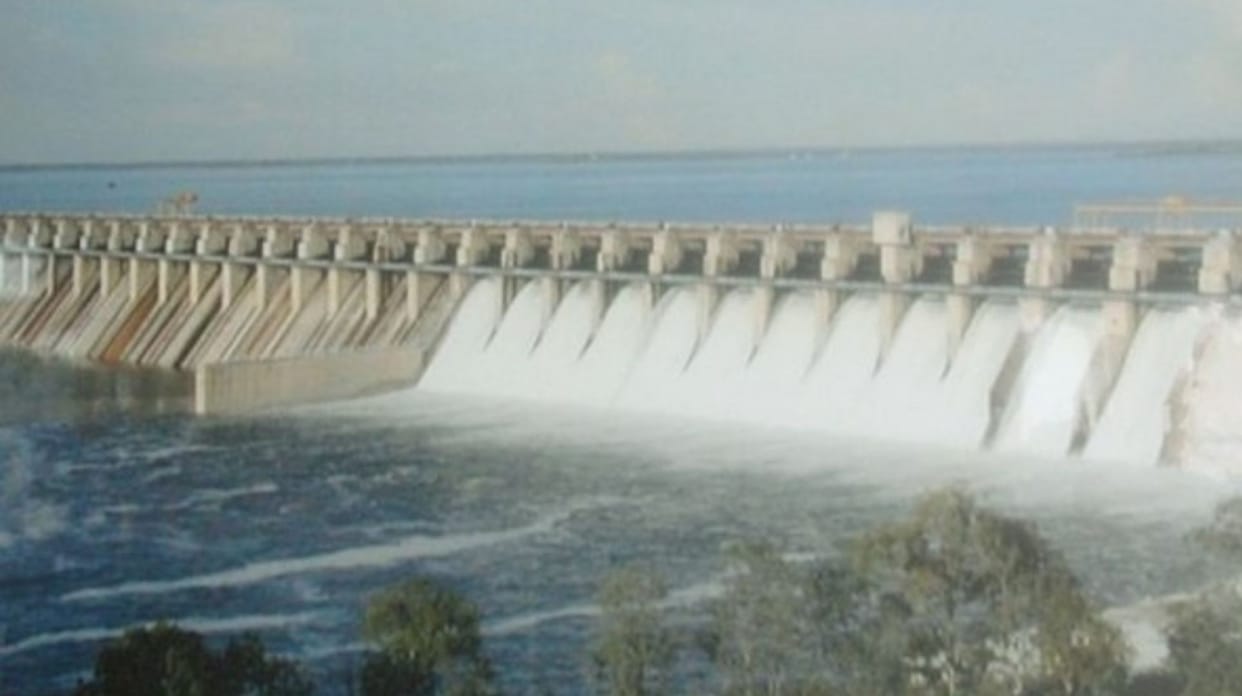 Odisha Hirakud Dam water released into Mahanadi seven district officials instructed to remain on high alert