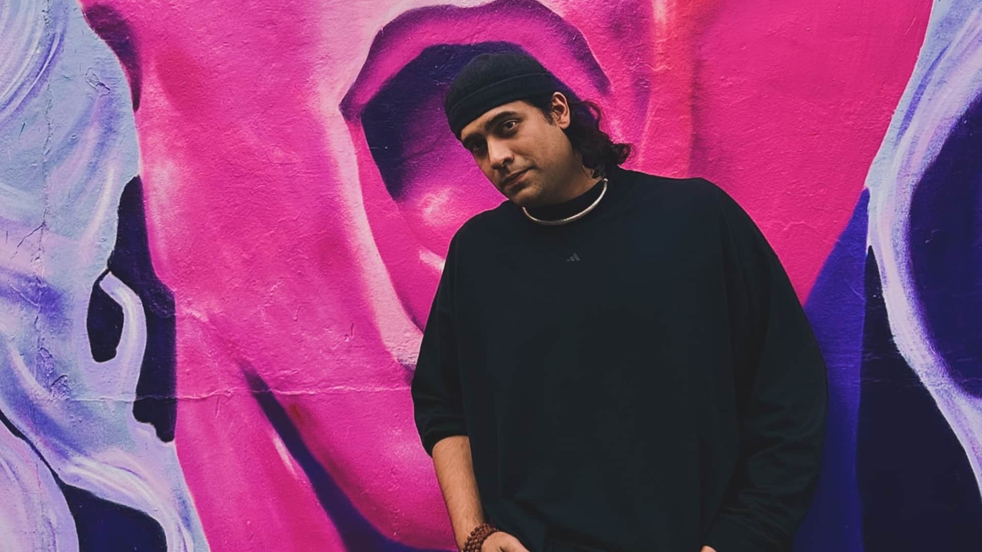 Famous Singers Who Also Sing Devotional Bhajan Songs Jagjit Singh Udit Narayan Sonu Nigam Jubin Nautiyal