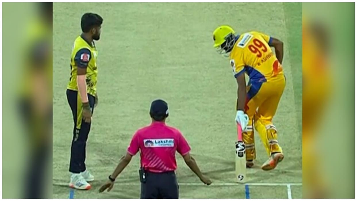Ravichandran Ashwin Gets Taste Of Own Medicine, Bowler give Mankading Warning; Watch Video TNPL T20 League