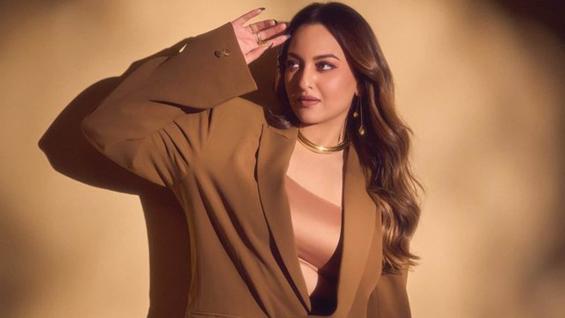Sonakshi Sinha recalled when a actor denied to work with her said she looked too old to be cast opposite him