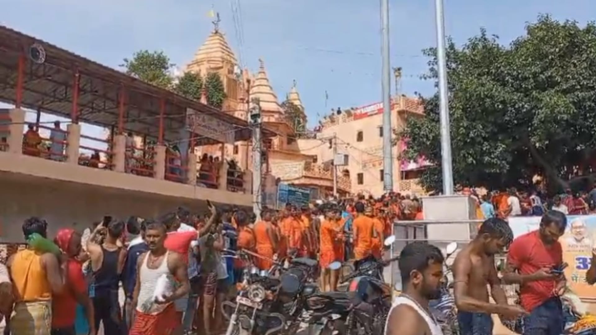 Sawan: On second Monday a huge crowd of devotees gathered in Ajgaivinath temple since morning, see pictures